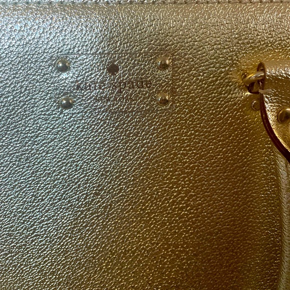 Brand new Kate spade bag, 100% leather bag with receipt and tag - Picture 2 of 4